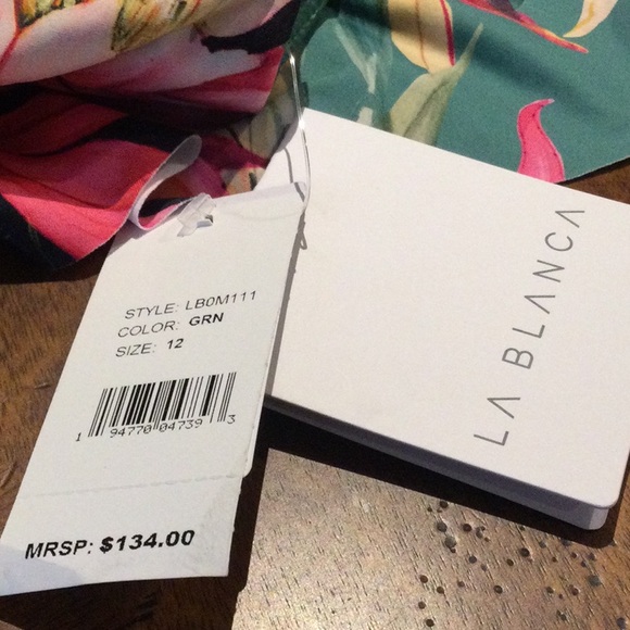 NWOT $134 LA BLANCA GARDEN SOCIAL OFF SHOULDER - Picture 3 of 8